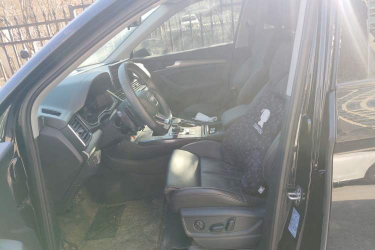 Used Audi Q5L 2022 40T Fashionable and Dynamic Model