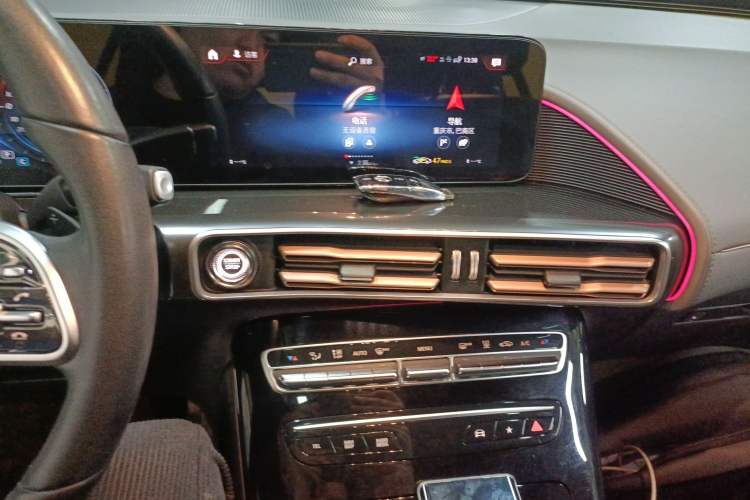 Used Mercedes-Benz EQC 2020 EQC 350 4MATIC
