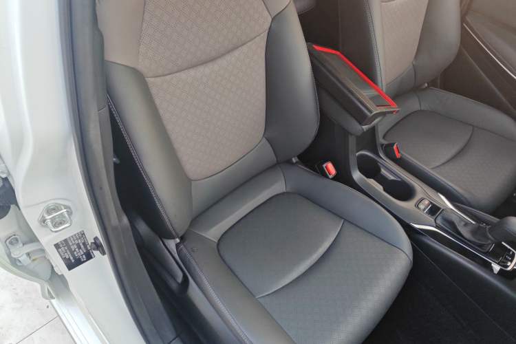 Used Toyota Allion 2021 2.0L Deluxe Edition