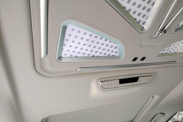 Used Buick GL8 2023 ES Lu Zun Comfort Model