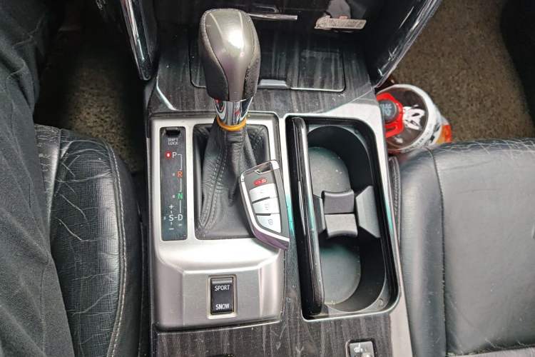 Used Toyota Reiz 2012 2.5V Fengdu Elite Stylish Edition