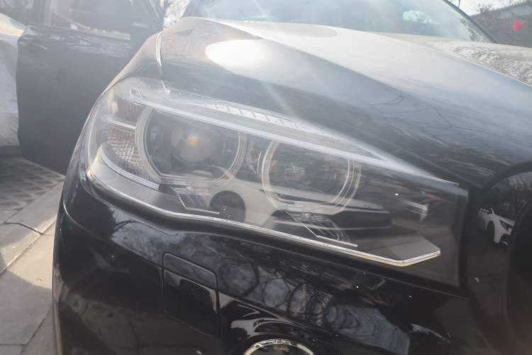 Used BMW X5 2013 xDrive35i Luxury Edition Exterior 6