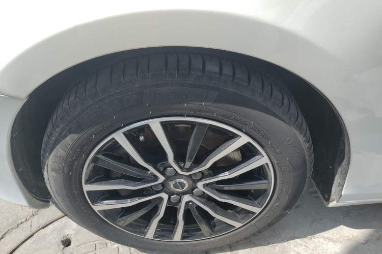 Used Volvo V40 2017 T3 Zhiyi Edition
