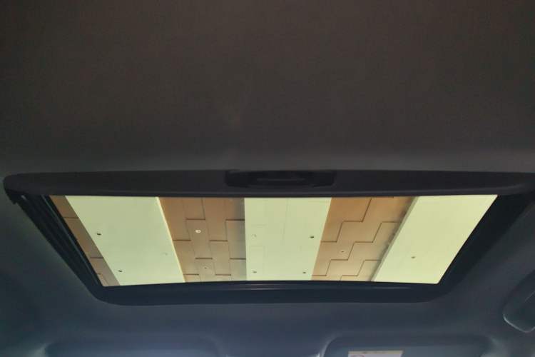 Used Toyota Levin 2023 185T CVT Luxury Edition Headliner