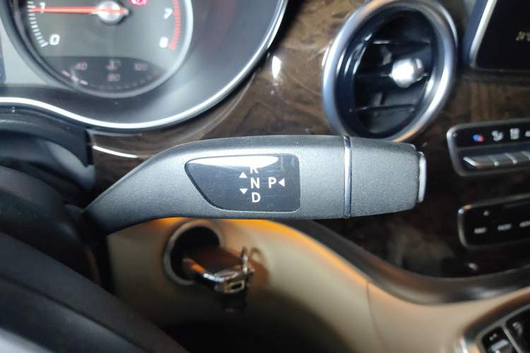 Used Mercedes-Benz V-Class 2018 V 260 L Prestige Extended Version China VI