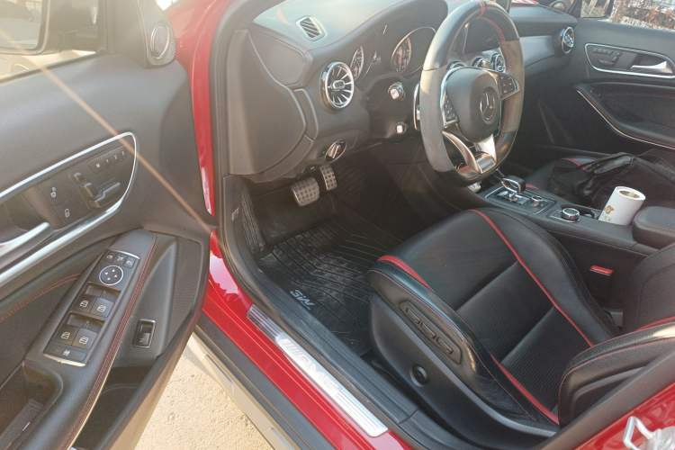 Used Mercedes-Benz GLA AMG 2016 AMG GLA 45 4MATIC Driver Seat