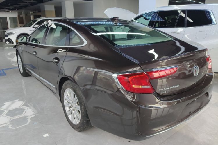 Used Buick LaCrosse 2018 20T Elite Edition Rear Left 45 Deg