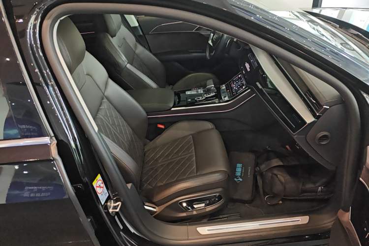 Used Audi A8 2021 A8L 50 TFSI quattro Comfort Model
