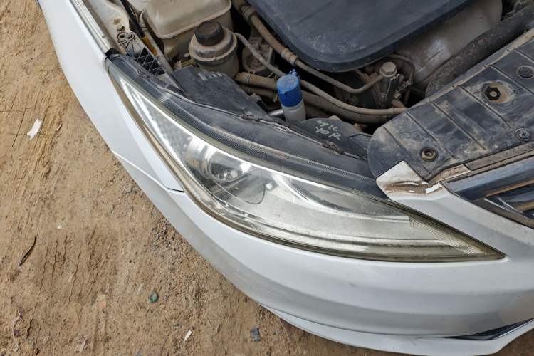 Used CHANGAN Eado 2015 1.6L Manual Luxury Model China IV Standard