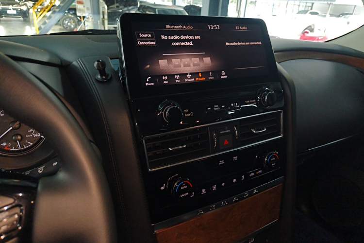 Used Nissan Patrol 2019 5.6L XE Middle East
