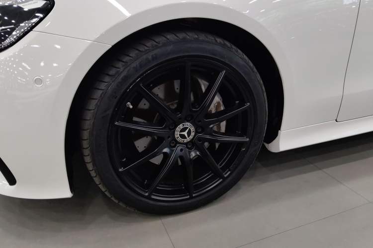 Used Mercedes-Benz E-Class 2023 E 260 Coupe