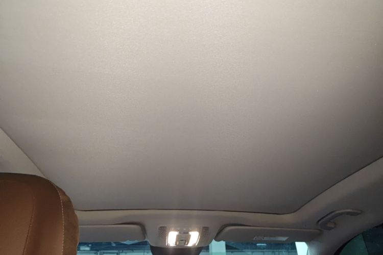 Used Mercedes-Benz GLE 2025 GLE 450 4MATIC Fashion Edition Headliner