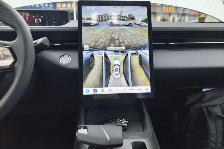 Used CHANGAN Eado 2025 Blue Whale 1.5T 500Bar Prestige Model Audio And AC Panel