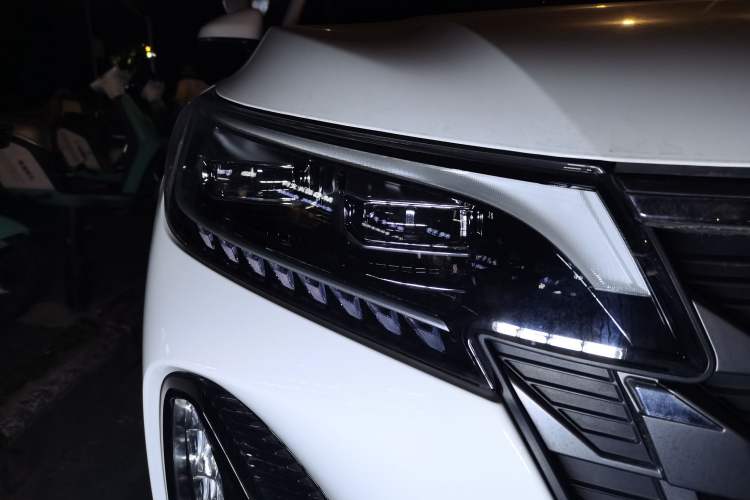 Used GAC Trumpchi GS4 2022 270T Automatic Smart Drive Technology Edition (Upgraded Version) Exterior 6