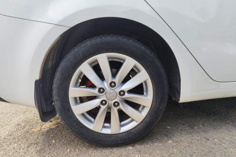 Used Kia K3 2015 1.6L Automatic GL
