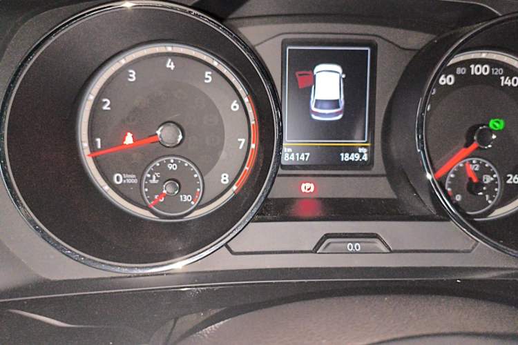 Used Volkswagen Tiguan L 2017 330TSI Automatic Two-Wheel Drive Luxury Edition Odometer Close Up