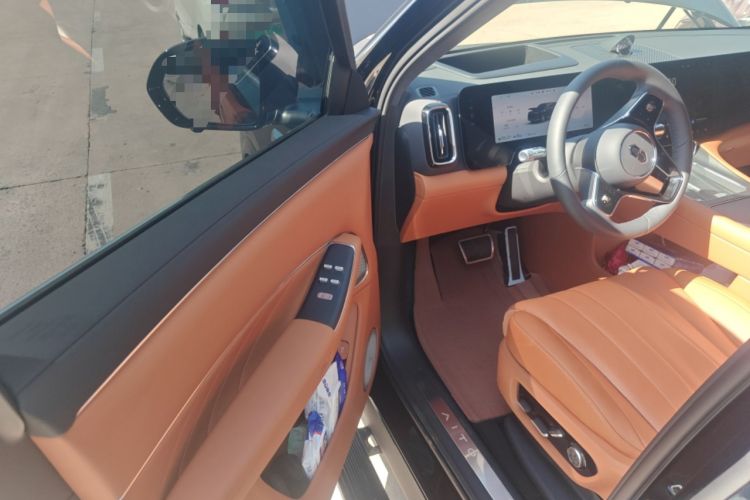 Used Hima AITO M8 2025 Extended-Range Max+ Version 53.4 kWh 6-Seater Edition Driver Seat