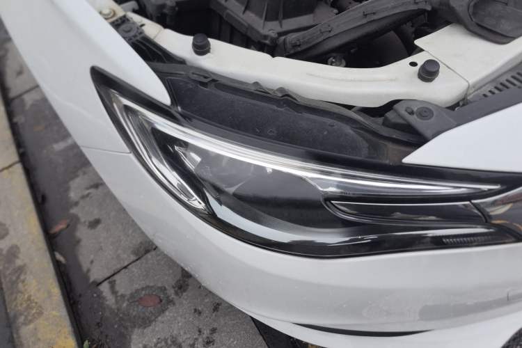 Used Buick GT 2019 18T Automatic Connected Elite Model China VI Standard