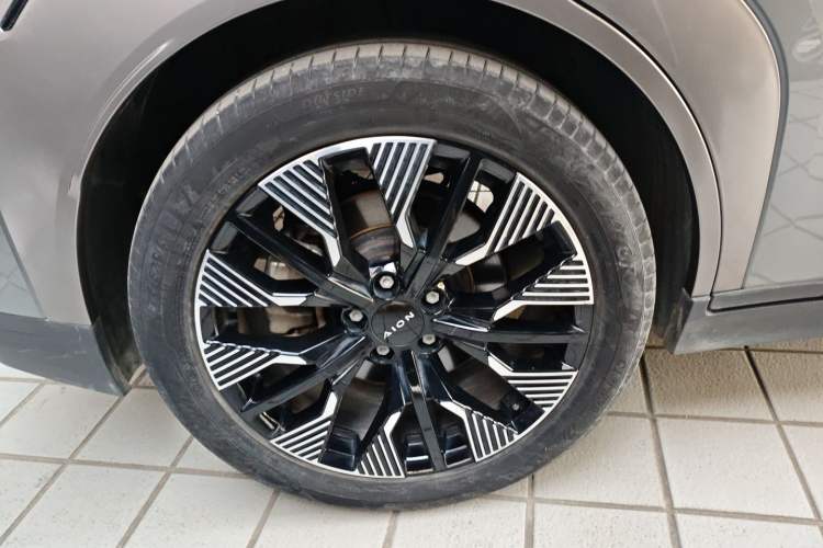 Used AION Y 2021 70 Tech Vitality Edition