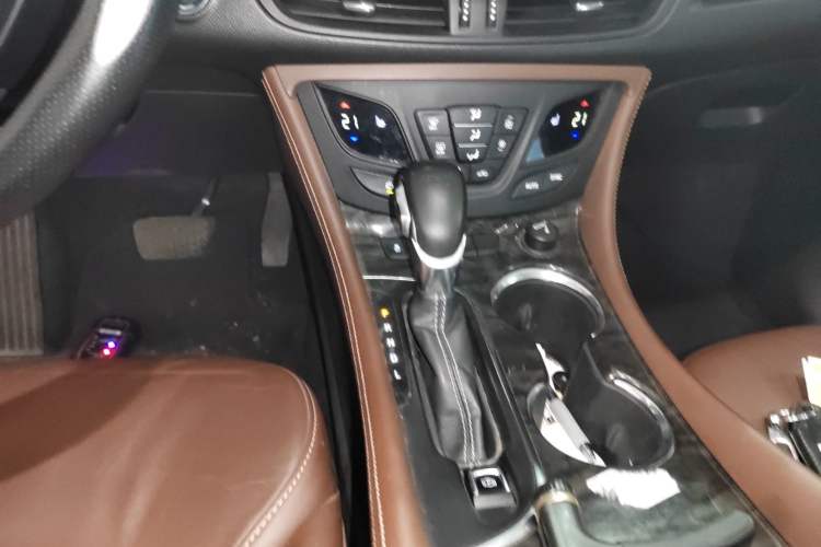 Used Buick Envision 2016 20T Two-Wheel-Drive Elite Model
