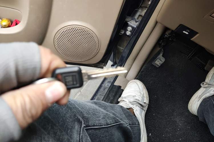 Used Buick GL8 2014 2.4L Classic Edition