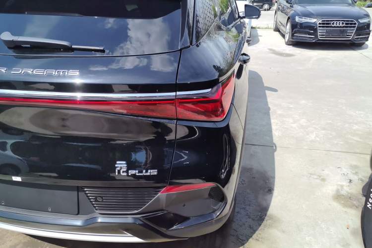 Used BYD Yuan PLUS 2024 Honor Edition 430KM Beyond Model
