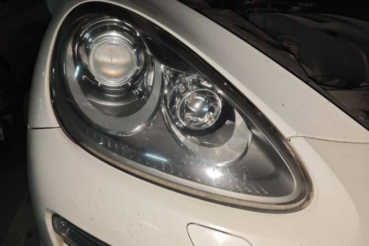 Used Porsche Cayenne 2011 Cayenne 3.0T Right Front Headlight