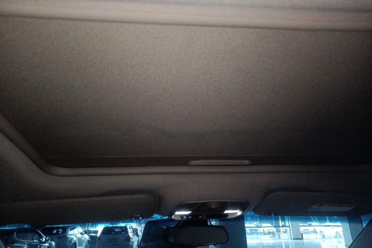 Used Buick GL8 2017 ES 28T Luxury Model China V Standard