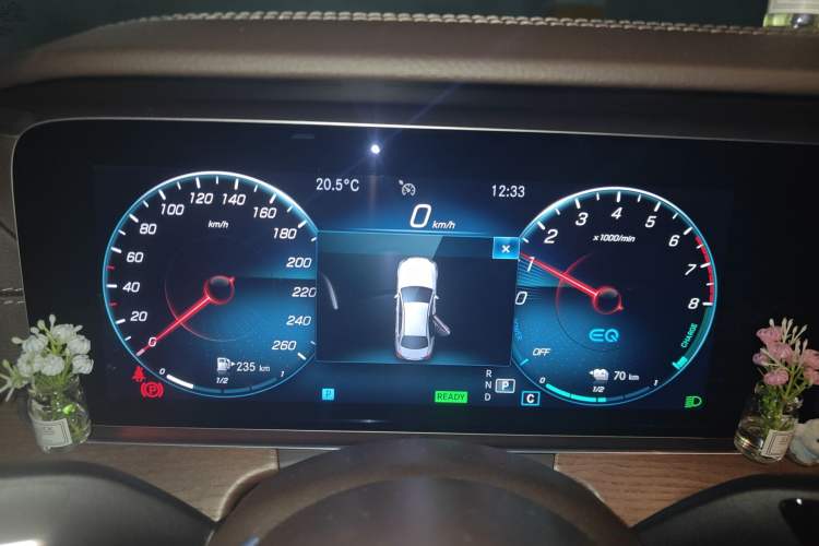 Used Mercedes-Benz E-Class New Energy 2022 Second Facelift E 350 e L Plug-in Hybrid Sedan Instrument Cluster