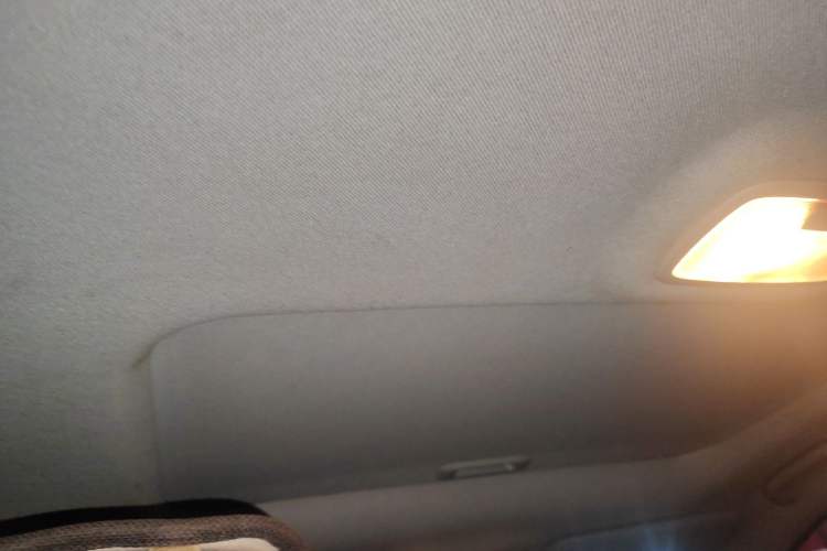 Used Hyundai ix35 2012 2.0L Automatic Two-Wheel Drive New Edition GL Headliner