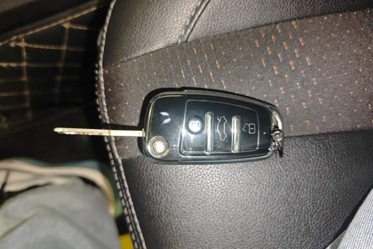 Used Chery Tiggo 3X 2018 1.5L Manual Elite Edition Vehicle Key