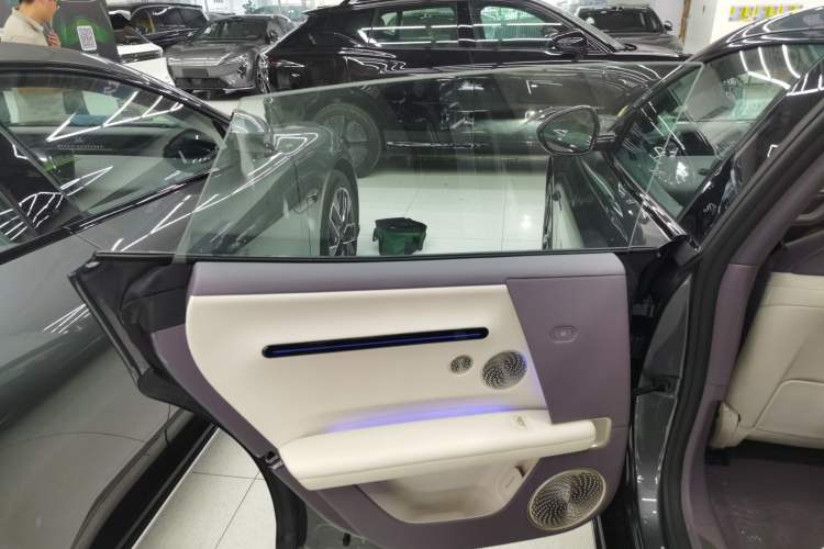 Used Avatr 06 2025 Max All-Electric Version