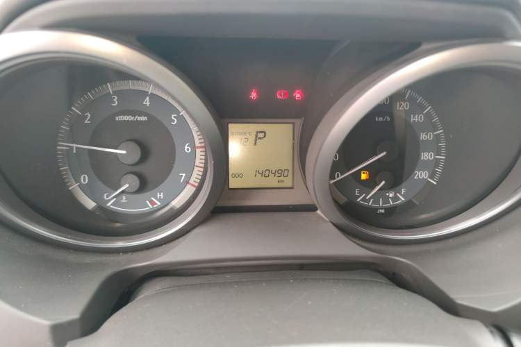 Used Toyota Prado 2010 2.7L Automatic Deluxe Edition Odometer Close Up