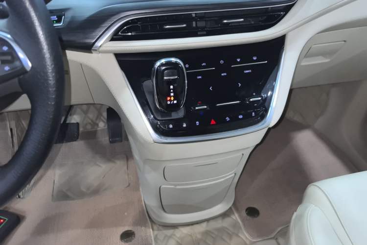 Used Buick GL8 2023 ES Lu Zun Deluxe Model Gear Lever