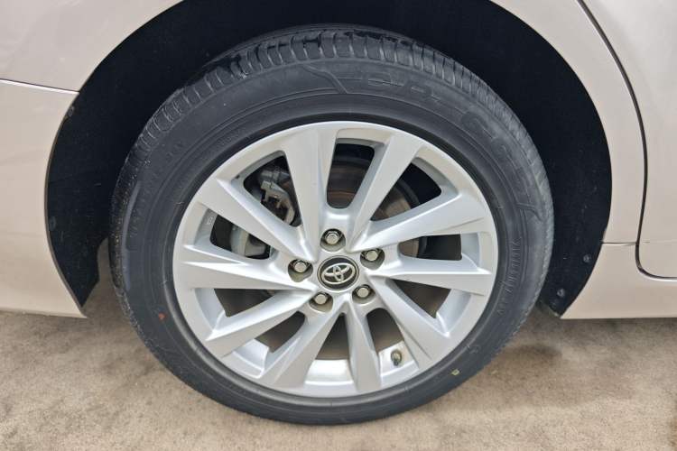 Used Toyota Camry 2021 2.0G Luxury Edition