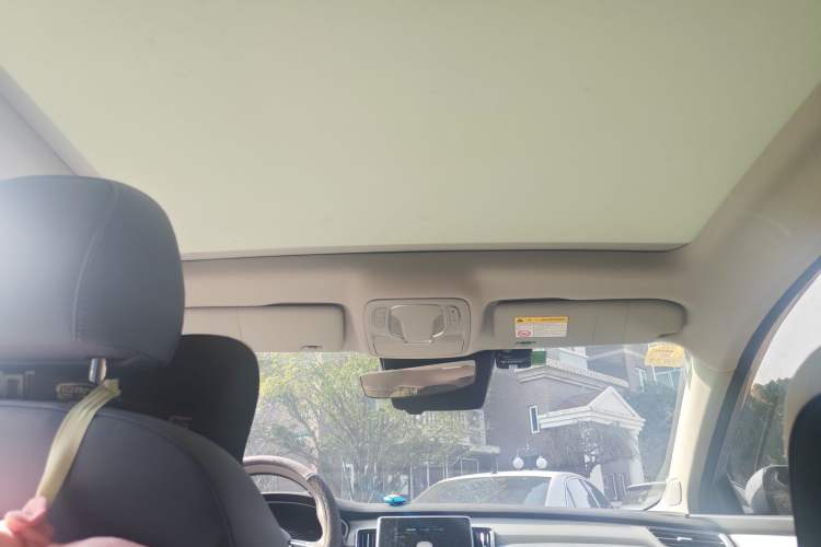 Used Rising ER6 2020 620 km Smart Edition
