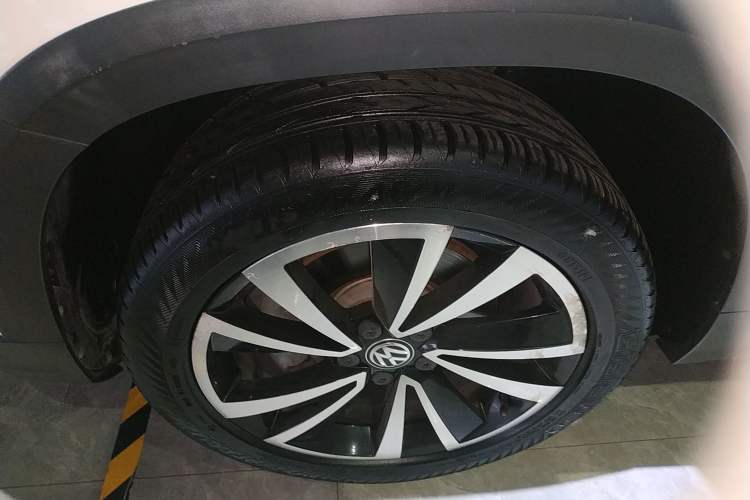 Used Volkswagen Tharu 2019 280TSI Two-Wheel Drive Luxury Version China VI Standard