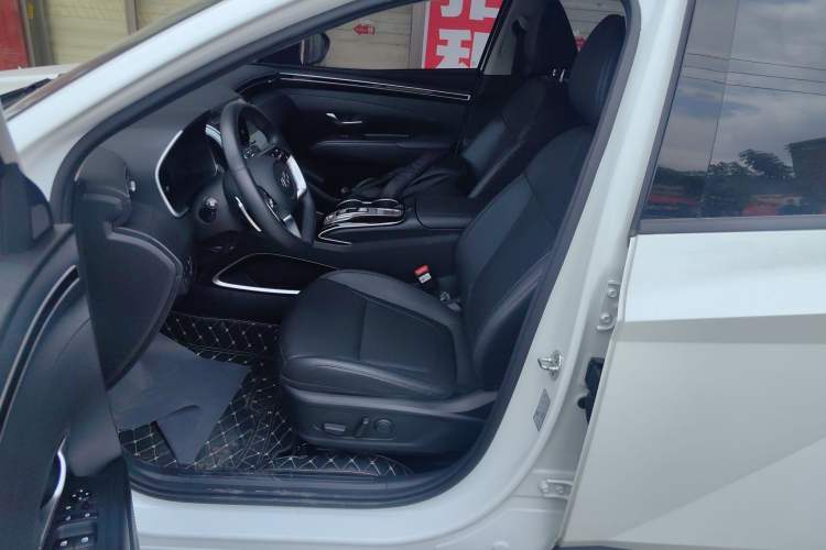 Used Hyundai Tucson 2023 Tucson L 1.5T Automatic Two-Wheel Drive DLX Luxury Edition Left Front Seat