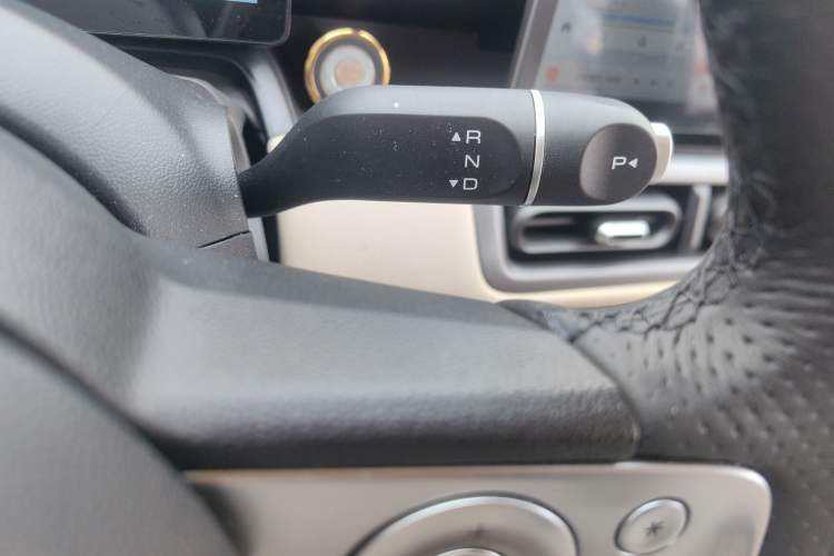 Used Wuling Bingo PLUS 2024 510 km Flagship Edition Four-Seater Version