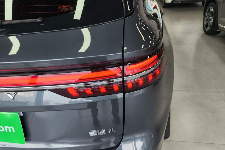 Used Geely Auto Monjaro L 2024 2.0TD DCT EVO Two-Wheel Drive Long-Range Version Right Rear Taillight