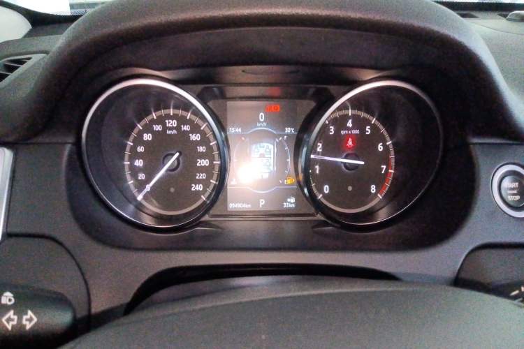 Used Land Rover Discovery Sport 2019 240 PS SE Version China V Standard