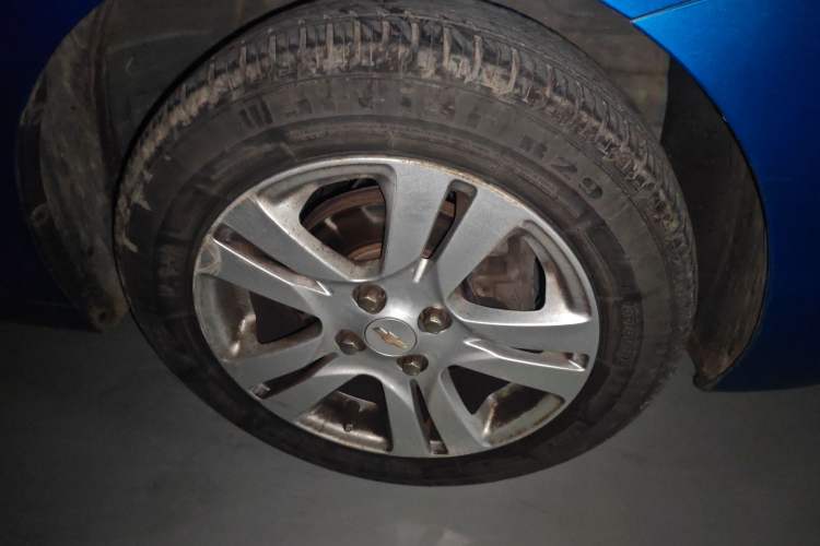 Used Chevrolet Lova RV 2016 1.5L Automatic Smart Drive Edition
