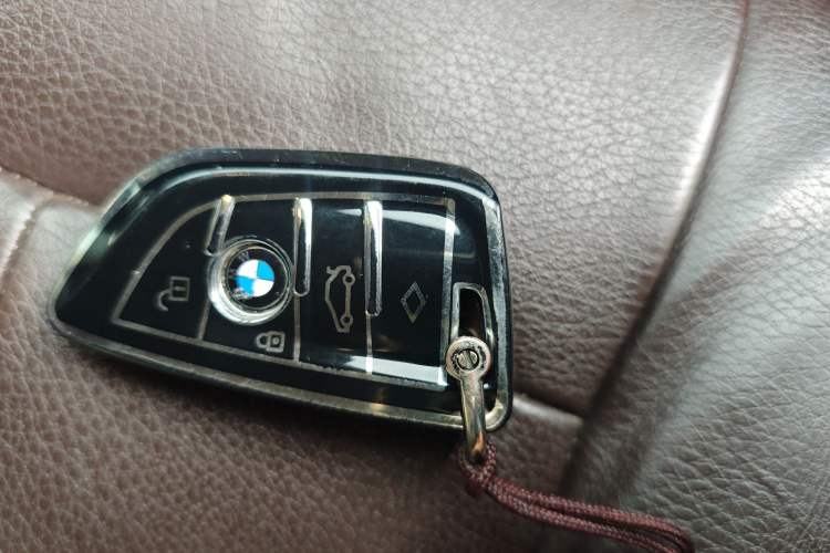 Used BMW X5 2017 xDrive28i