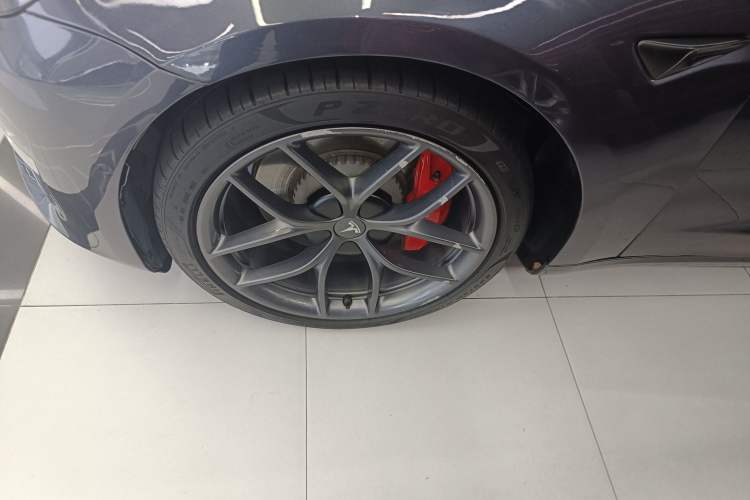 Used Tesla Model 3 2021 Performance High-Performance All-Wheel-Drive Version Exterior 4