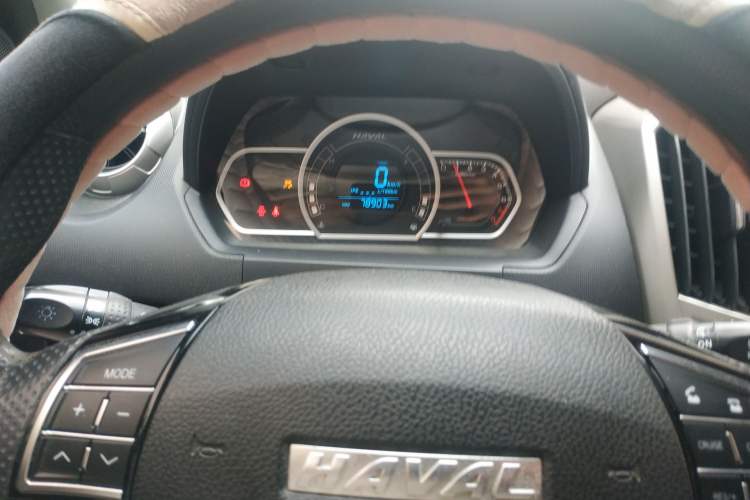 Used Haval H1 2017 Red-Label 1.5L Manual Comfort Model