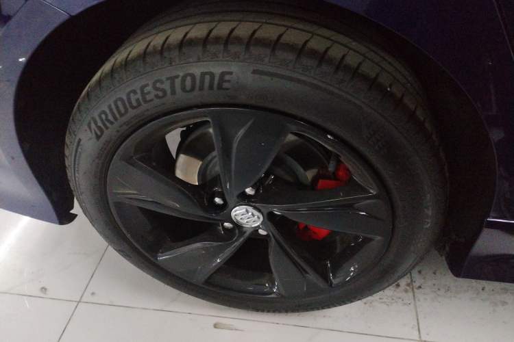 Used Buick Regal 2023 GS Prestige Model