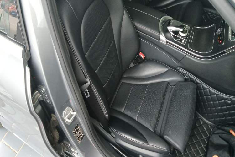 Used Mercedes-Benz C-Class 2015 C 200 station wagon