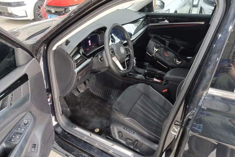 Used Volkswagen Passat 2023 Restyled 330TSI Starry Luxury Edition Driver Seat