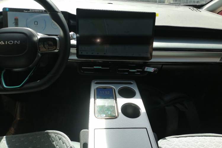 Used AION Y 2023 Younger Star Edition Audio And AC Panel