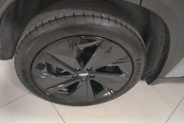 Used Geely Auto FX11 2023 1.5TD DCT Prestige Edition
